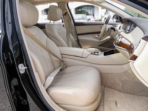 Used 2014 Mercedes-Benz S 550 Sedan image 39