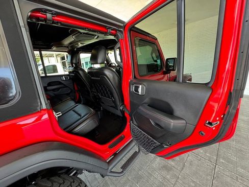 Used 2020 Jeep Wrangler Unlimited Rubicon AWD/4WD image 23