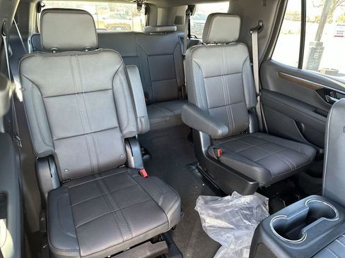 New 2026 Chevrolet Tahoe High Country AWD/4WD image 28
