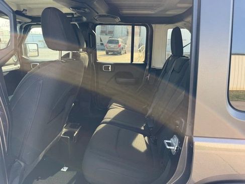 Used 2020 Jeep Wrangler Unlimited Sport S AWD/4WD image 7