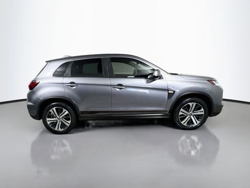 Used 2024 Mitsubishi Outlander Sport ES AWD/4WD image 3