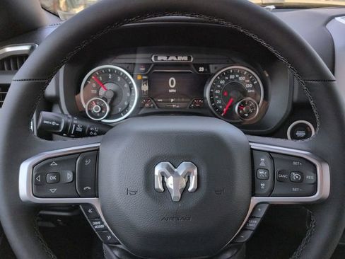 New 2026 RAM 1500 4x4 Crew Cab image 28