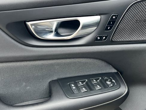 Used 2022 Volvo S60 T8 R-Design w/ Advanced Package image 13