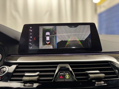 Used 2019 BMW M550i xDrive image 19