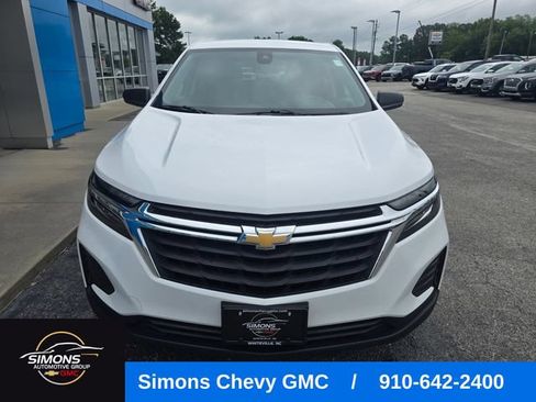 Used 2024 Chevrolet Equinox LS w/ LS Convenience Package AWD/4WD image 8