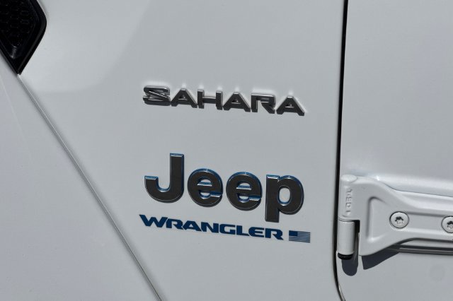 Used 2024 Jeep Wrangler Unlimited Sahara AWD/4WD image 30