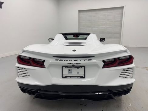 Used 2024 Chevrolet Corvette Stingray Preferred Conv w/ Stealth Interior Trim Package image 14