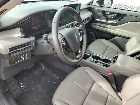 New 2026 Lincoln Corsair Premiere image 20