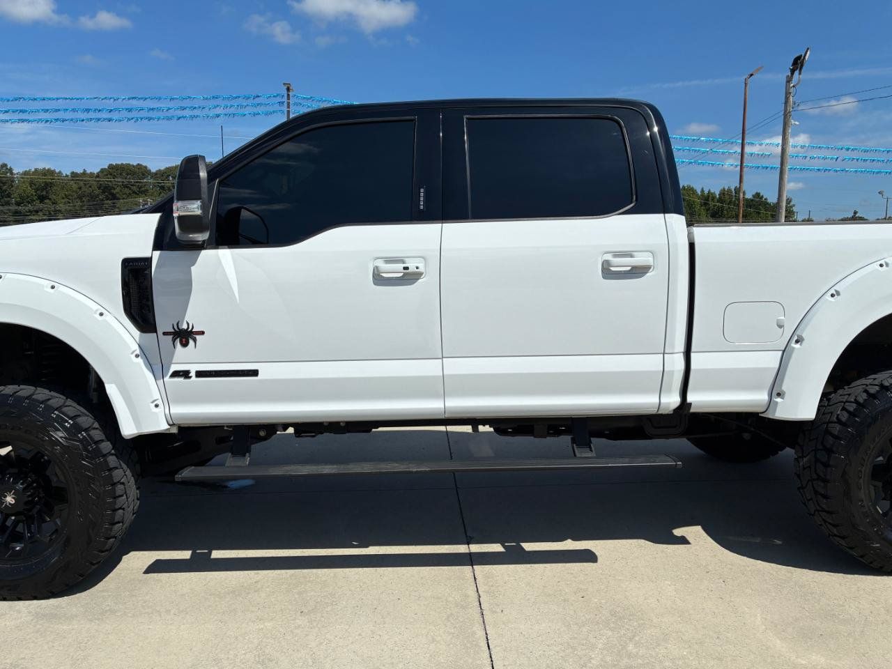 Used 2021 Ford F250 Lariat w/ Lariat Ultimate Package AWD/4WD image 8