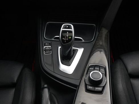 Used 2018 BMW 328d w/ Convenience Package image 23