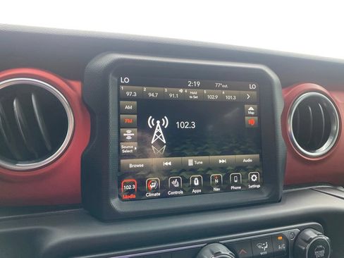 Used 2020 Jeep Wrangler Unlimited Rubicon AWD/4WD image 19