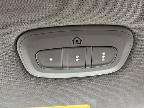 Used 2024 RAM 2500 Laramie image 15