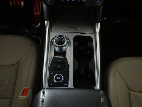 Used 2023 Ford Explorer Limited w/ Limited Technology Package AWD/4WD image 24