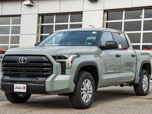 New 2026 Toyota Tundra SR5 image 3