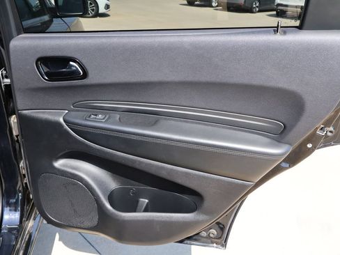 Used 2022 Dodge Durango GT RWD image 40