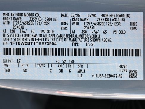 New 2026 Ford F250 Lariat w/ Black Appearance Package AWD/4WD image 58