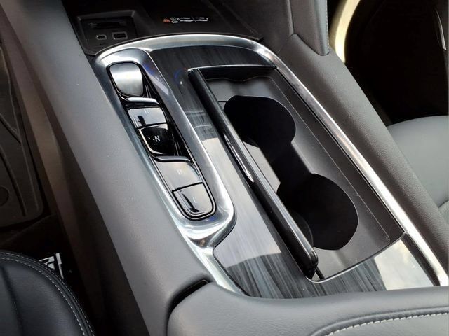 Used 2024 Buick Enclave Essence w/ Sport Touring Edition FWD image 24