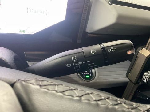 Used 2025 GMC Hummer EV 2X w/ LPO, Sport Package image 20