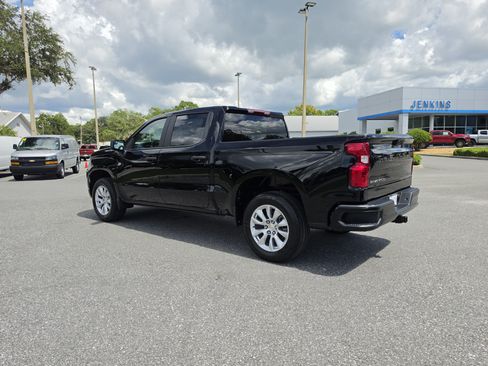 New 2026 Chevrolet Silverado 1500 Custom RWD image 8