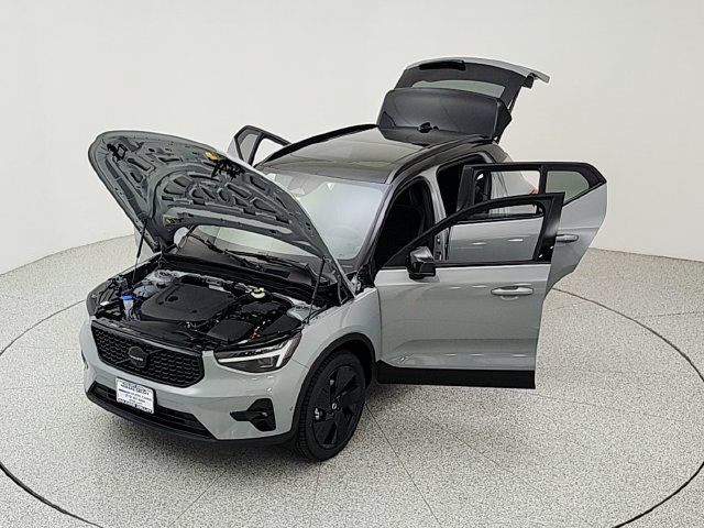 New 2026 Volvo XC40 B5 Ultra w/ Protection Package Premier AWD/4WD image 38