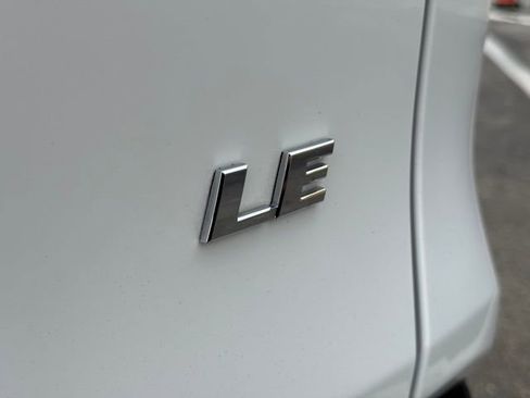 Used 2025 Toyota RAV4 LE image 12