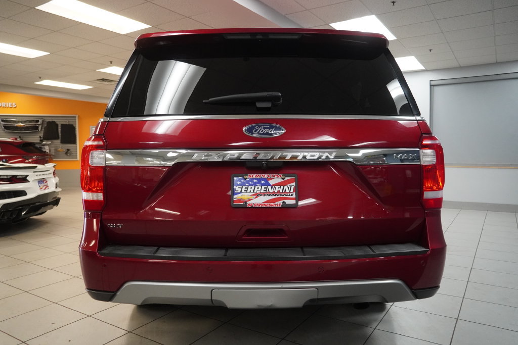 Used 2018 Ford Expedition Max XLT AWD/4WD image 17