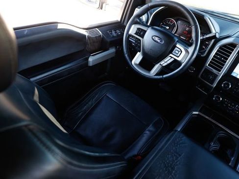 Used 2017 Ford F250 Lariat w/ Lariat Ultimate Package image 23