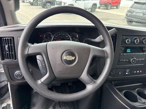 Used 2024 Chevrolet Express 3500 w/ Power Convenience Package RWD image 11