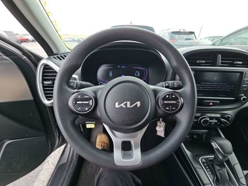 Used 2024 Kia Soul LX w/ Option Group 015 image 10