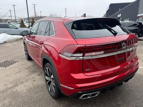 Used 2024 Volkswagen Atlas Cross Sport SEL Premium R-Line AWD/4WD image 7