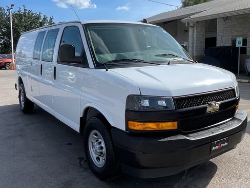 Used 2019 Chevrolet Express 2500 Extended w/ Communications Package RWD image 2