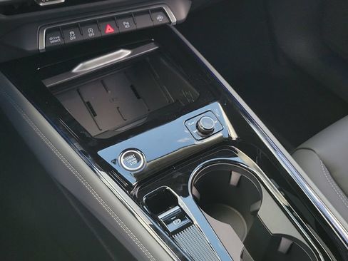 New 2026 Audi Q3 quattro 2.0T AWD/4WD image 15