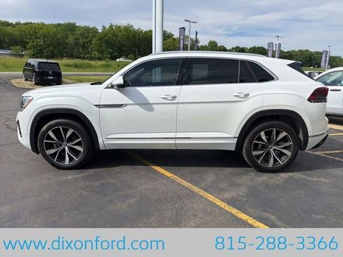 Used 2024 Volkswagen Atlas Cross Sport SEL Premium R-Line AWD/4WD image 5