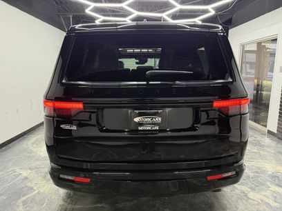 Used 2024 Jeep Wagoneer Series II