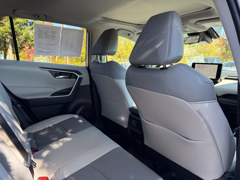 Used 2025 Toyota RAV4 XLE Premium w/ Weather Package AWD/4WD image 19