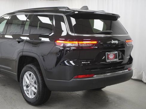 New 2026 Jeep Grand Cherokee L Laredo AWD/4WD image 12