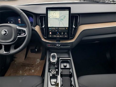 New 2026 Volvo XC60 B5 Plus w/ Protection Package Premier image 30