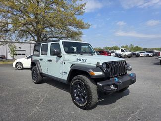 Used 2023 Jeep Wrangler Unlimited w/ Cold Weather Group video 1