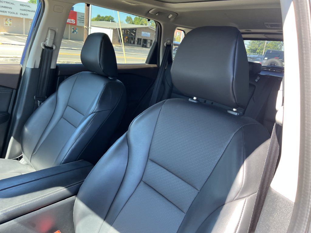 Certified 2023 Nissan Rogue SV w/ SV Premium B Package AWD/4WD image 12
