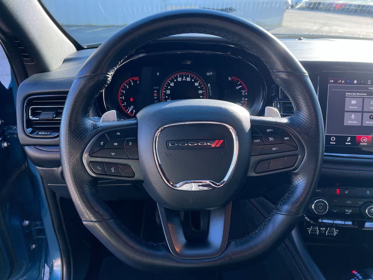 Used 2025 Dodge Durango GT AWD/4WD image 14