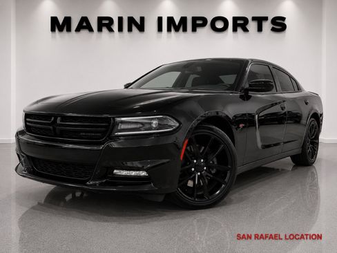 Used 2020 Dodge Charger GT RWD image 1
