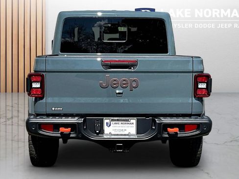 New 2026 Jeep Gladiator Mojave image 8