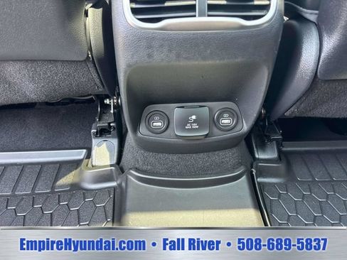 Certified 2023 Hyundai Santa Fe Calligraphy w/ Winter Weather Package AWD/4WD image 14