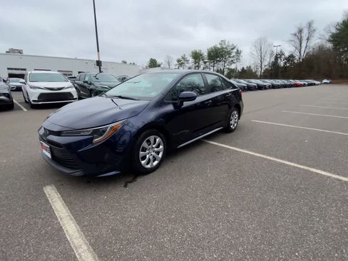 Used 2024 Toyota Corolla LE image 9