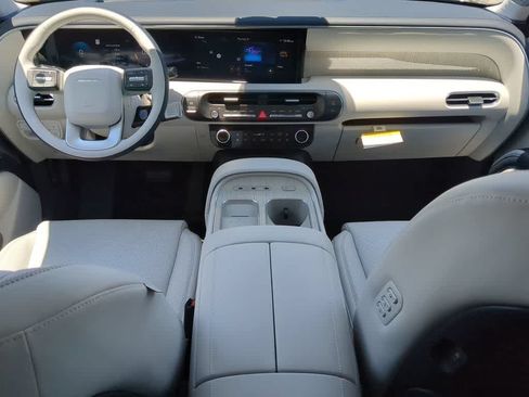New 2026 Hyundai Palisade Calligraphy FWD image 16