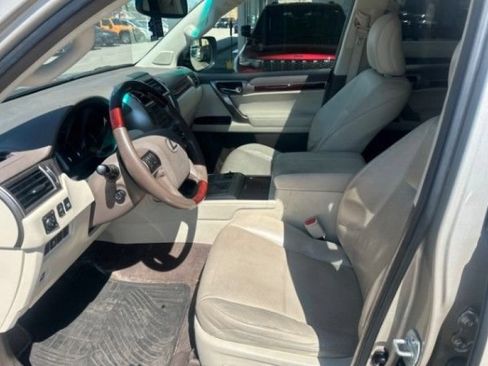 Used 2013 Lexus GX 460 w/ Comfort Plus Pkg AWD/4WD image 15