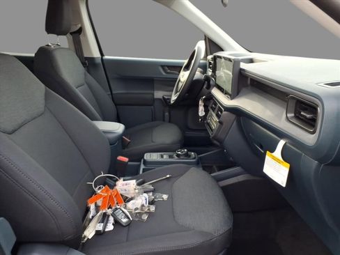 New 2026 Ford Maverick XL image 13