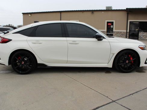 Used 2025 Honda Civic Type R image 49