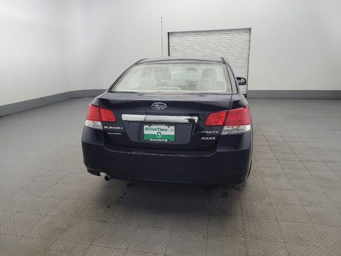 Used 2013 Subaru Legacy 2.5i Premium AWD/4WD image 7