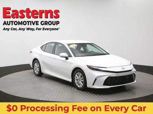 Used 2025 Toyota Camry LE FWD image 49